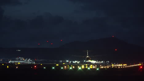 A-landing-aircraft-at-night