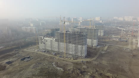 Luftaufnahme-Eines-Im-Bau-Befindlichen-Wohnkomplexes-In-Moskau,-Russland