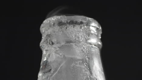 Opening-the-cold-drink-bottle