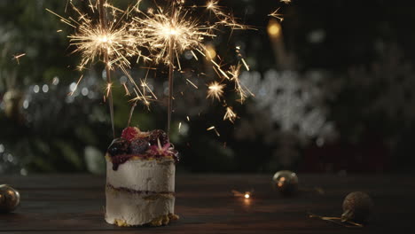 Christmas-cake-with-sparklers