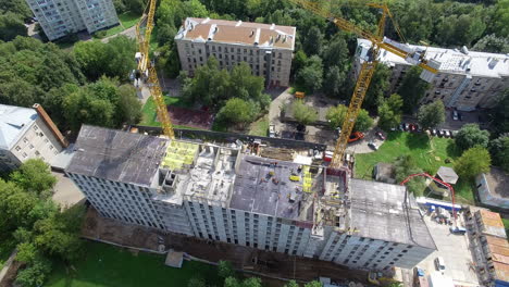 Aerial-view-of-multistorey-house-under-construction