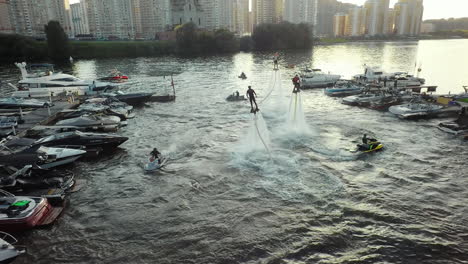 People-enjoying-water-activities-in-the-urban-harbor