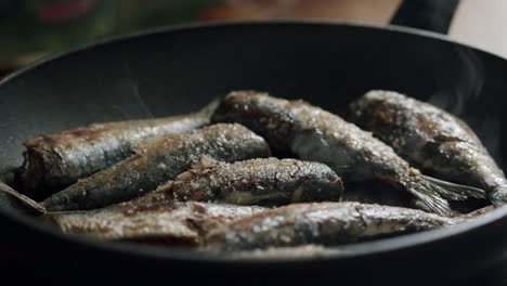 Homemade-seafood-dinner-Seasoning-fried-sardines-with-salt