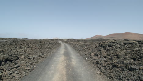 Exploring-volcanic-landscapes-of-Lanzarote-Canary-Islands