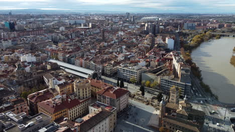 Zaragoza-aerial-scene-with-Central-Market-and-Ebro-river-Spain