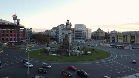 Spain-Square-with-roundabout-traffic-in-Barcelona-Spain