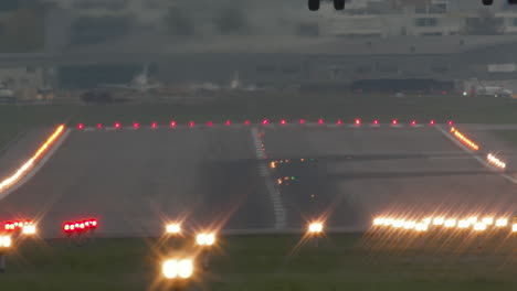 Slow-motion-Landing-at-Zurich-Airport