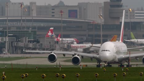 Emirates-Airbus-A380-800-Superjumbo-Jet-taxiing