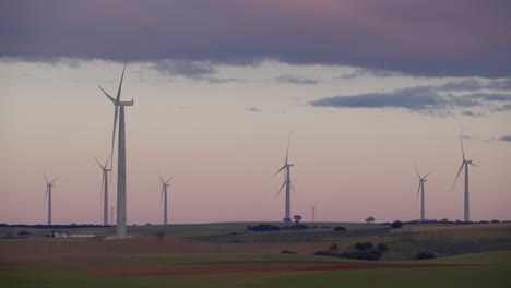 Numerous-windmills-working-in-field