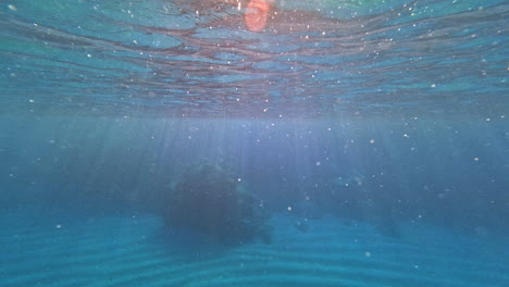 Sonnenstrahlen-Der-Unterwasserwelt