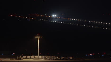 Airplane-landing-at-night