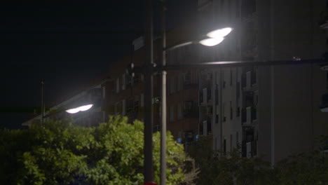Rain-in-the-light-of-street-lamps