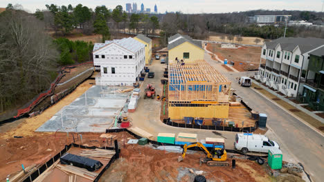 Condominium-townhome-community-construction,-Atlanta,-GA,-USA