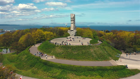 Drone-shot-of-historical-monument-in-Westerplatte,-Gdansk,-Poland