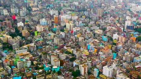 Vista-Aérea-Del-Concurrido-Paisaje-Urbano-De-La-Megaciudad-De-Dhaka,-Dhaka,-Bangladesh