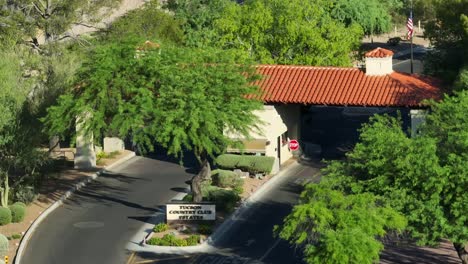 Tucson-Country-Club-Estates-Firmar-En-La-Puerta