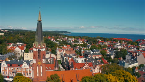 Drone-shot-of-the-city-of-Sopot-in-Poland-at-sunny-summer-day