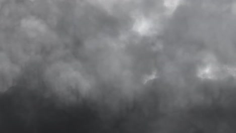 Hintergrundgewitter-Und-Blitze-In-Dunklen-Säulenwolken