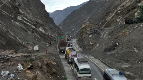 Traffic-halt-due-to-landslide-on-Skardu-Road,-Pakistan