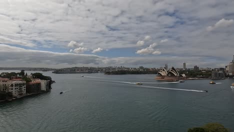 Sydney-Hafen-Und-Opernhaus-Von-Der-Hafenbrücke-Aus-Gesehen