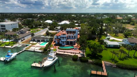 Reisen-Sie-Mit-Unseren-Atemberaubenden-Luftaufnahmen-Nach-Florida