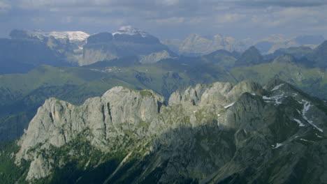 Aerial-Landscape-Panorama-of-Italy's-Dolomite-Alps-Mountaintop-Peaks