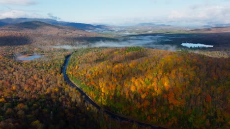 Aerial-view-of-fall-foliage-in-Upstate-New-York-with-cloud-inversion