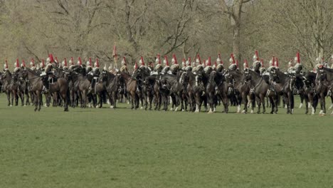 Hundreds-of-the-Household-Cavalry-turn-out-for-the-Major-Generals-inspection