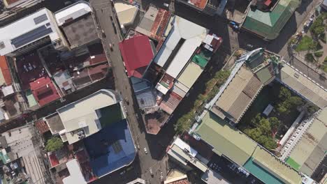 Blick-Von-Oben-Nach-Unten-über-Die-Vororte-Von-Cebu-City,-Philippinen