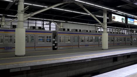 Train-Waiting-To-Depart-At-Namba-Station-Platform