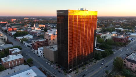 Bank-of-America-and-Companion-Life-skyscraper-in-downtown-Columbia,-South-Carolina-during-golden-hour-sunrise