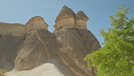 Beautiful-natural-rock-formations-fairy-chimneys-Cappadocia