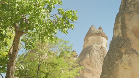 Forma-De-Seta-Rocas-Valle-Pasag-Chimeneas-De-Hadas-Naturaleza-Erosión
