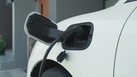 Elektroauto-Mit-Umweltfreundlicher-Batterie-Für-Einen-Modernen,-Fortschrittlichen-Lebensstil.