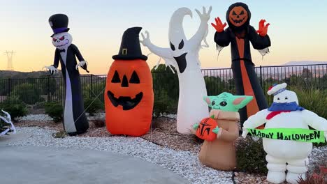 Halloween-decorations---spooky-inflatable-characters