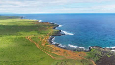 Aerial-of-Papakōlea-Green-Sand-Beach-coast-by-drone-in-Big-Island-Hawaii-USA