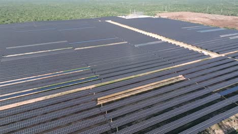 Birdseye-view-of-solar-panels.-Aerial-forward