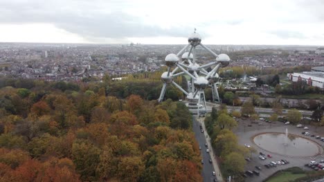 Aerial-View-Of-Atomium-In-Brussels,-Modern-Landmark-In-Capital-Of-Belgium-city,-Europe