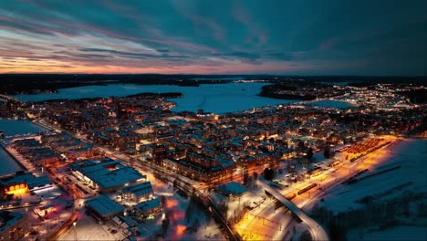 Luleå,-located-in-the-northern-reaches-of-Sweden,-sunset-in-winter