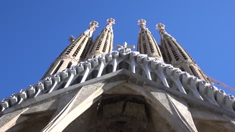 Sagrada-Familia-Cathedral-Gaudi-Architecture.-Barcelona,-Spain