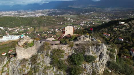 Petrela-Castle-Panorama:-Ancient-Stone-Walls-and-Tower-Commanding-Views-of-Tirana,-Kruja,-and-Serene-Hills-in-Albania
