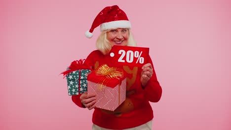 Großmutter-Im-Weihnachtspullover-Mit-Geschenkbox-Und-20-%-Rabatt-Auf-Inschriften-Und-Bannertext