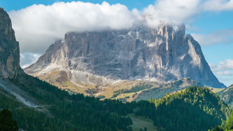 Time-Lapse---Dolomites-Langkofel-Italy-Landscape