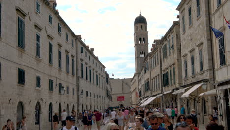 People-walk-on-Stradun-street-of-Dubrovnik.