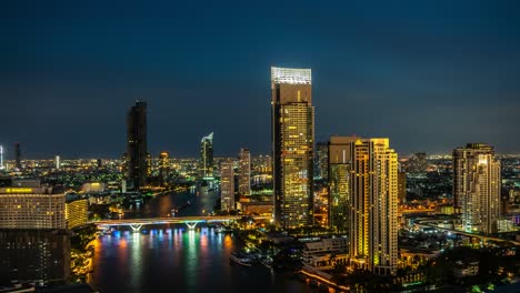 Time-lapse-night-cityscape-and-high-rise-buildings-in-metropolis-city-center
