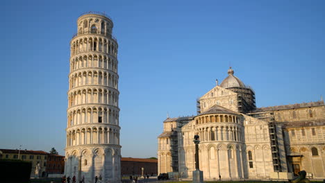 Schiefer-Turm-Von-Pisa,-Italien