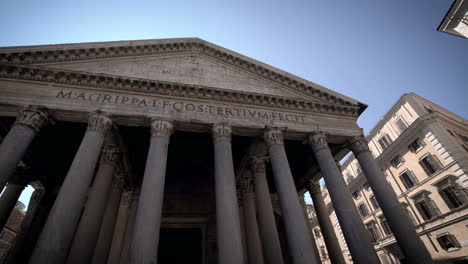 Pantheon-in-Rome-,-Italy