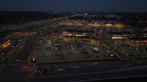 Large-shopping-area-in-urban-USA-at-night