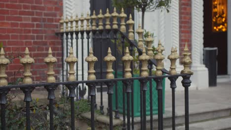 Gold-Top-Garden-Railings-Of-A-Classic-Black-Metal-Fence-In-Dublin-City,-Ireland