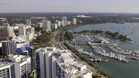 Aerial-view-of-Sarasota-marina,-Bayfront-Drive-and-Park